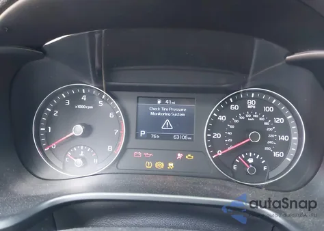 2019 Kia Forte Lxs z USA, uszkodzony, nr VIN 3KPF24AD0KE066653